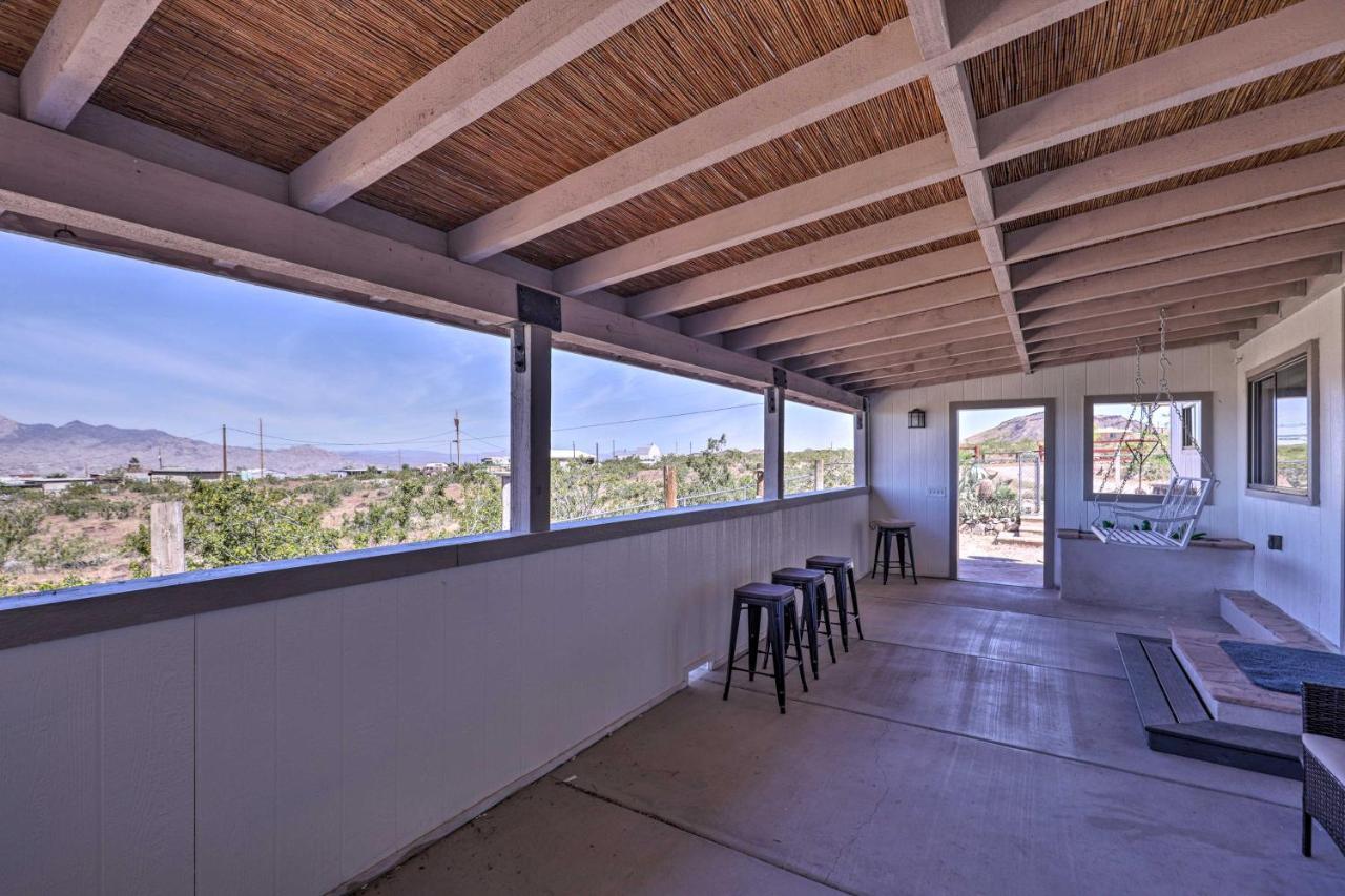Rustic Bullhead City Retreat With Porch And Views Exterior foto